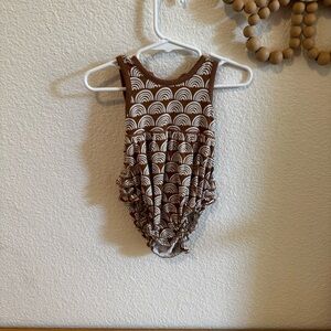 Little Sleepies- Rust Rainbows Bubble Romper 0-3